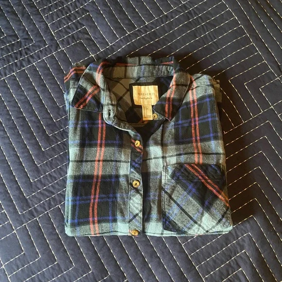 Women’s Multi-Colored Flannel - Picture 2 of 3